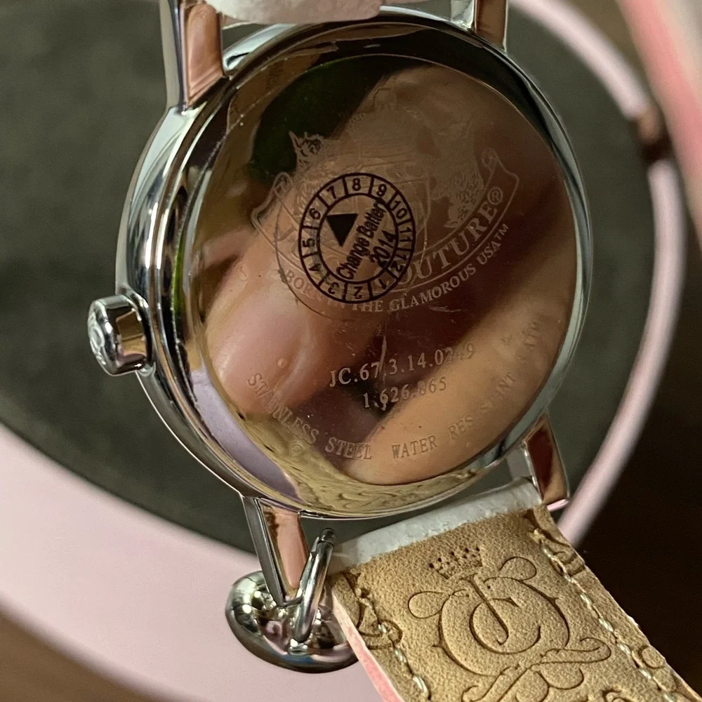 NWT Juicy Couture Watch Heart Box Pink couture coquette